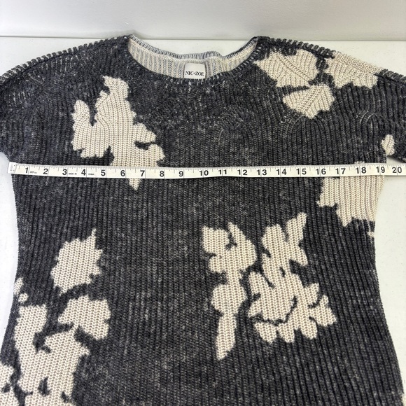 NIC + ZOE Pattern Sweater - Picture 4 of 8